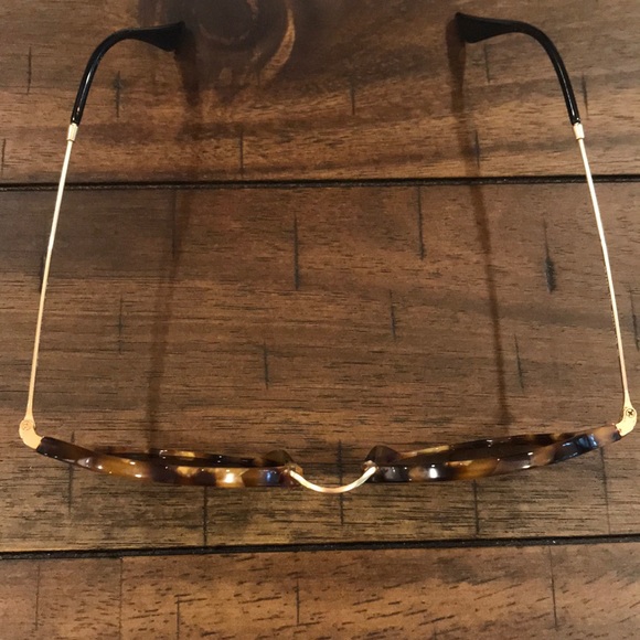 Ray-Ban Round Fleck Sunglasses - Picture 3 of 6